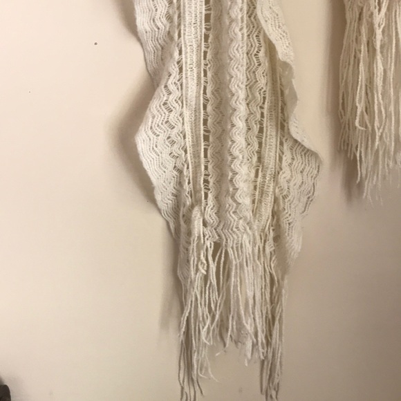 Nordstrom Ivory Scarf - Picture 3 of 4